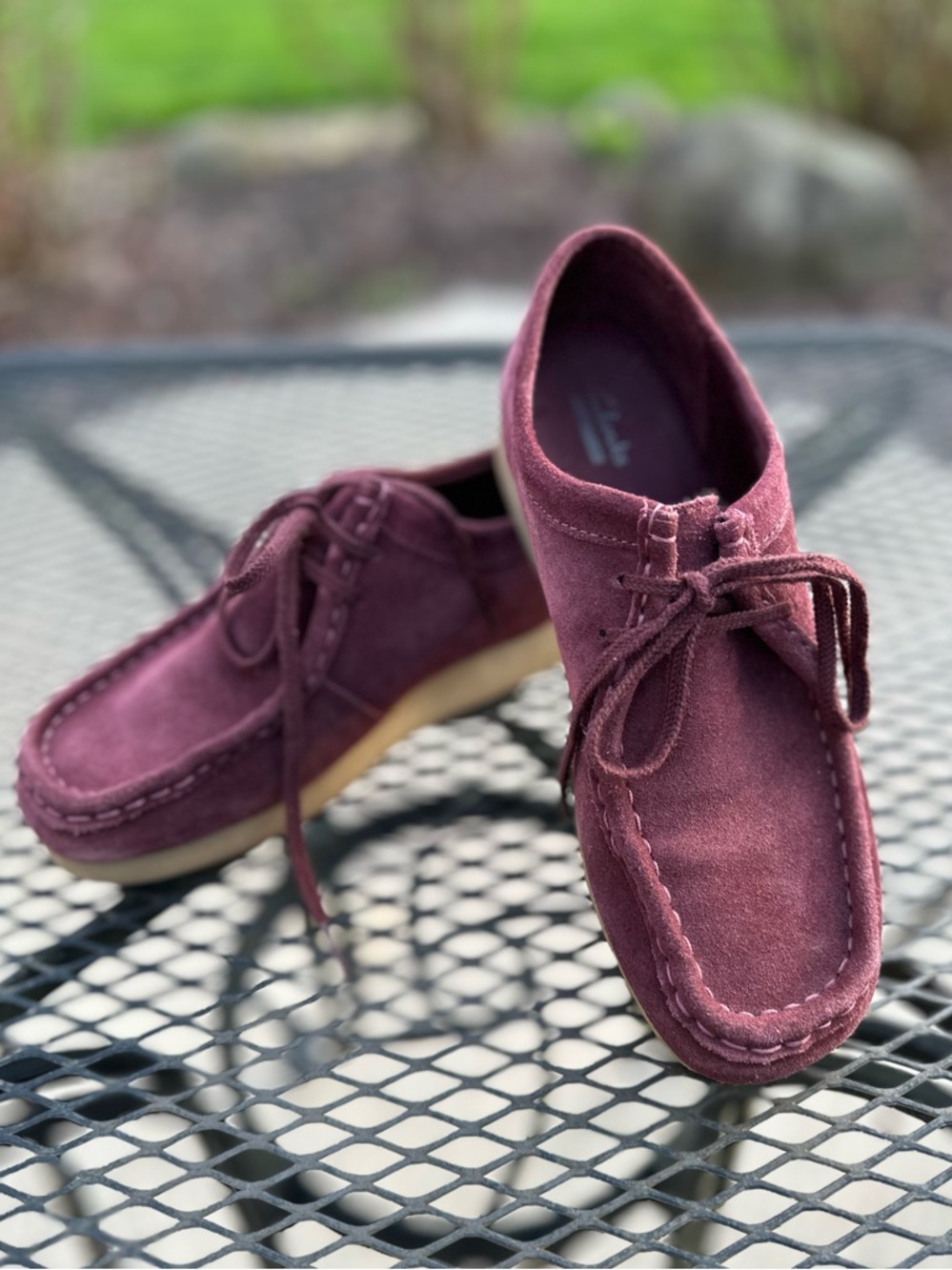 Clarks Wallabees Women’s Burgundy Suede Moccasin Lace-Up Shoes Sz 9